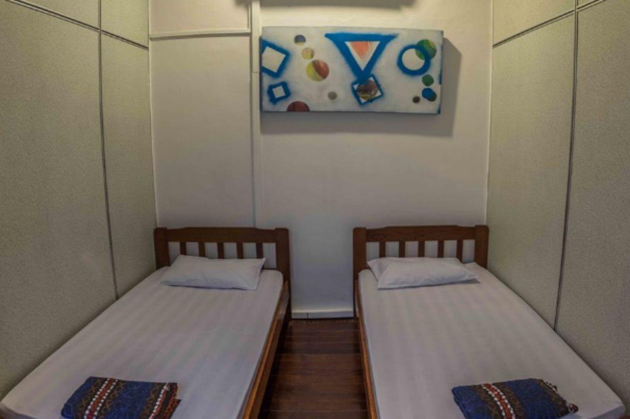 Discovery Cafe And Guesthouse Malacca Bagian luar foto