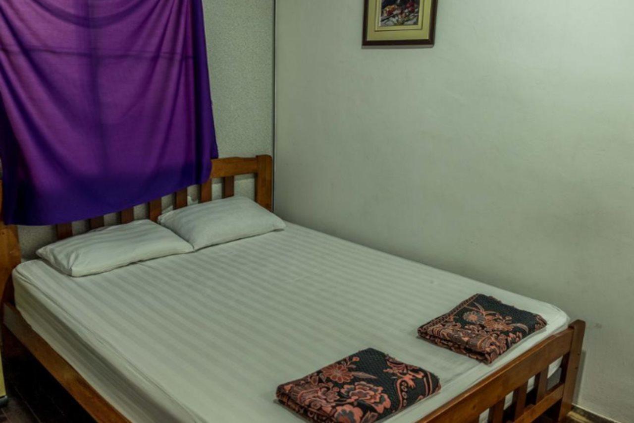 Discovery Cafe And Guesthouse Malacca Bagian luar foto