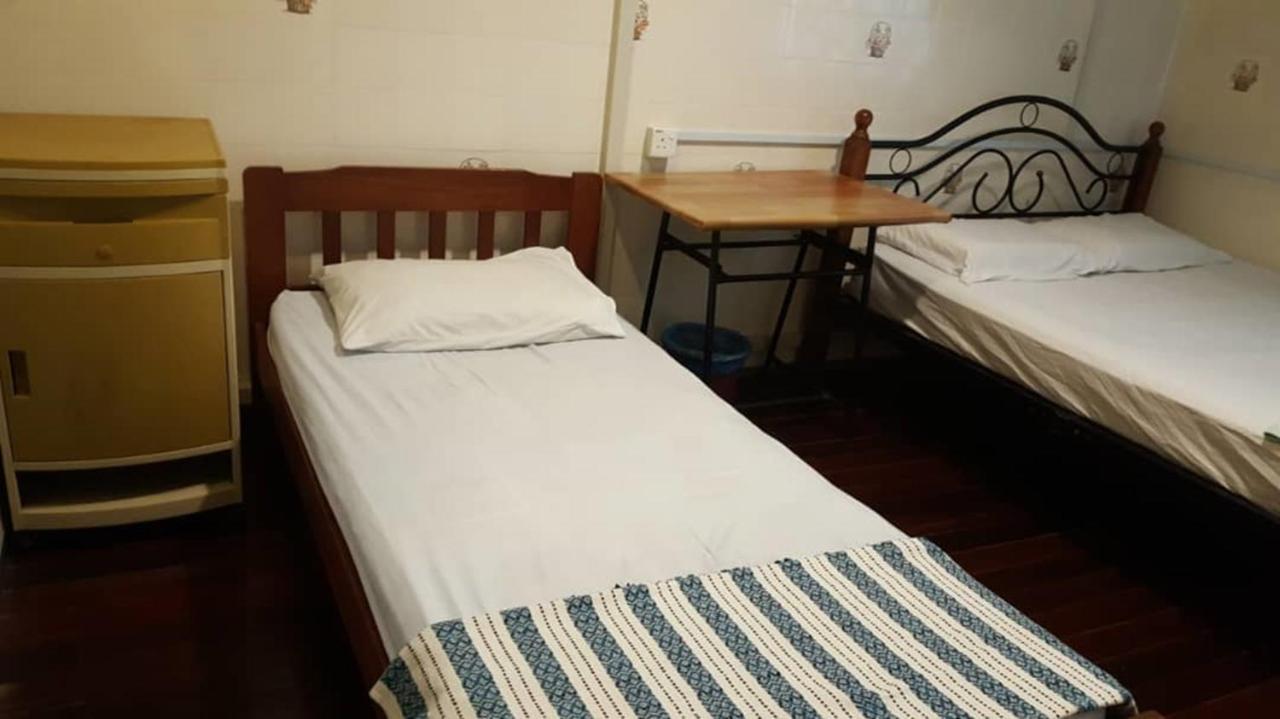 Discovery Cafe And Guesthouse Malacca Bagian luar foto